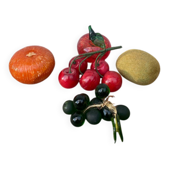 Fruits: grapes, tomatoes, oranges, cherries, kiwis in Murano glass