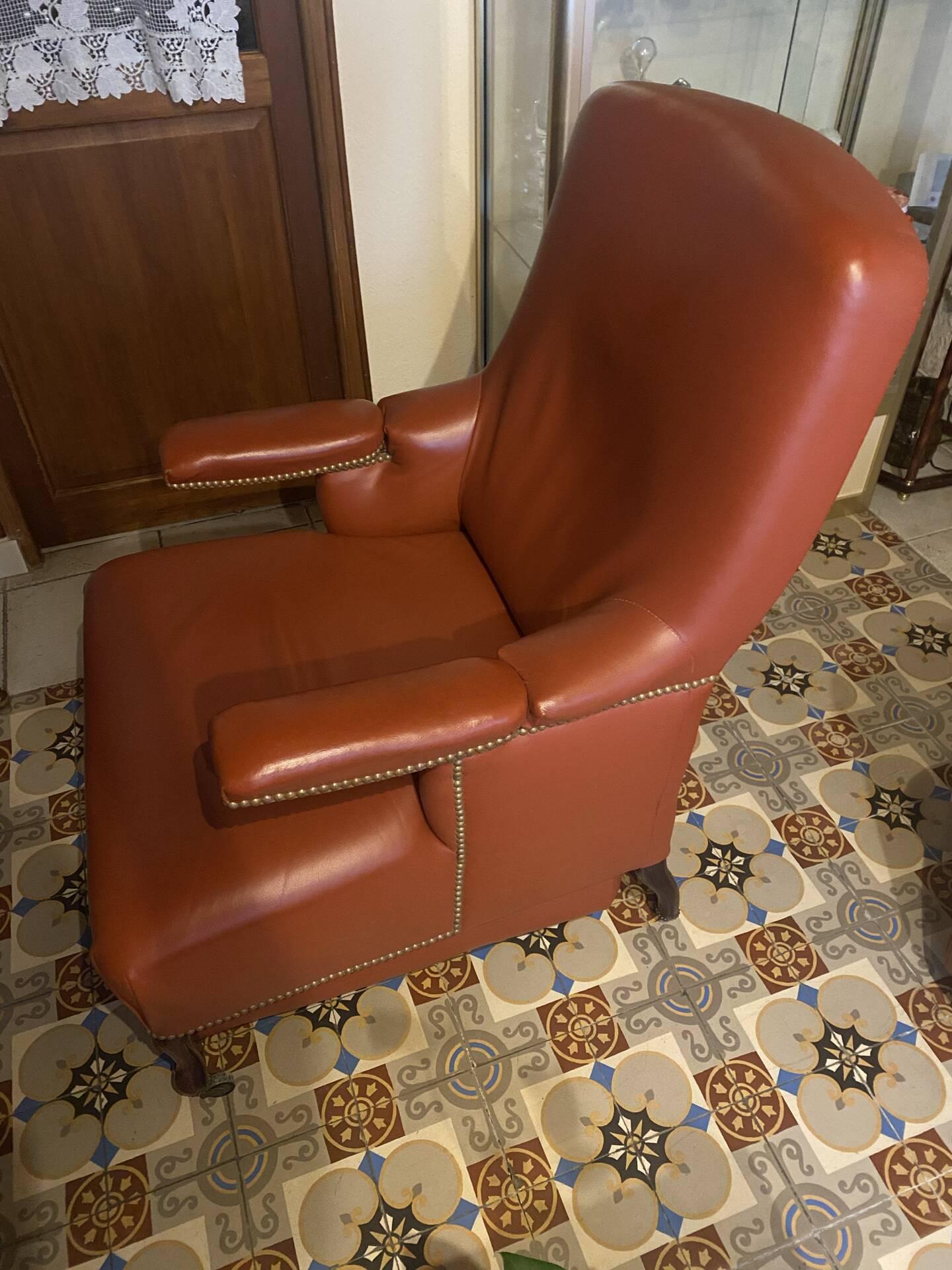 Reclining footrest chair