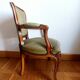 Fauteuil cabriolet vert Louis XV