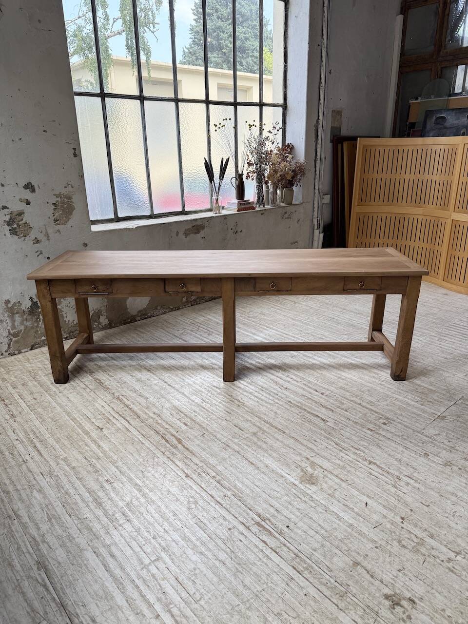 Antique farmhouse or drapery table in walnut, 1900 XL