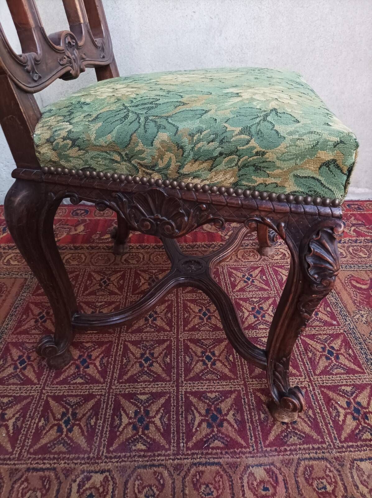 Louis XV chair in walnut, 19th century