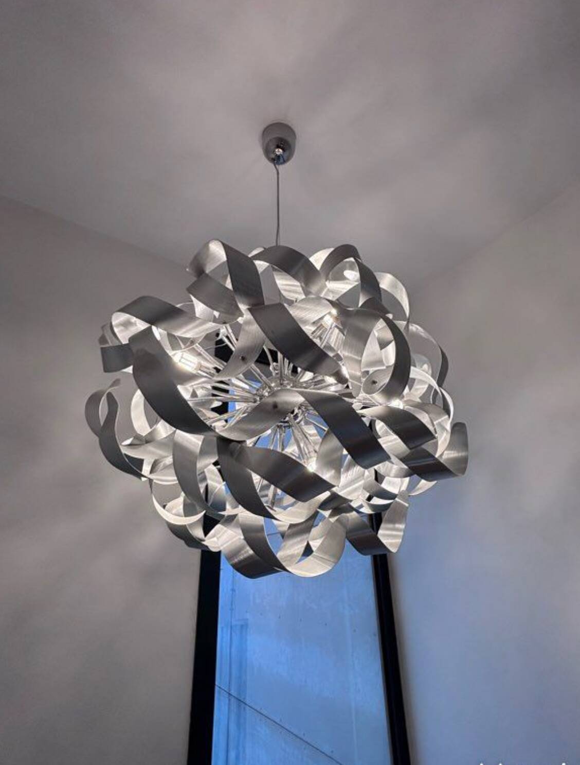 Large format LED suspension - excellent condition