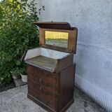 Ancien cabinet de toilette, commode
