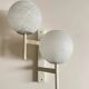 Applique murale double globe Mid-Century Modern en verre opalin craquelé, Suisse 1960s