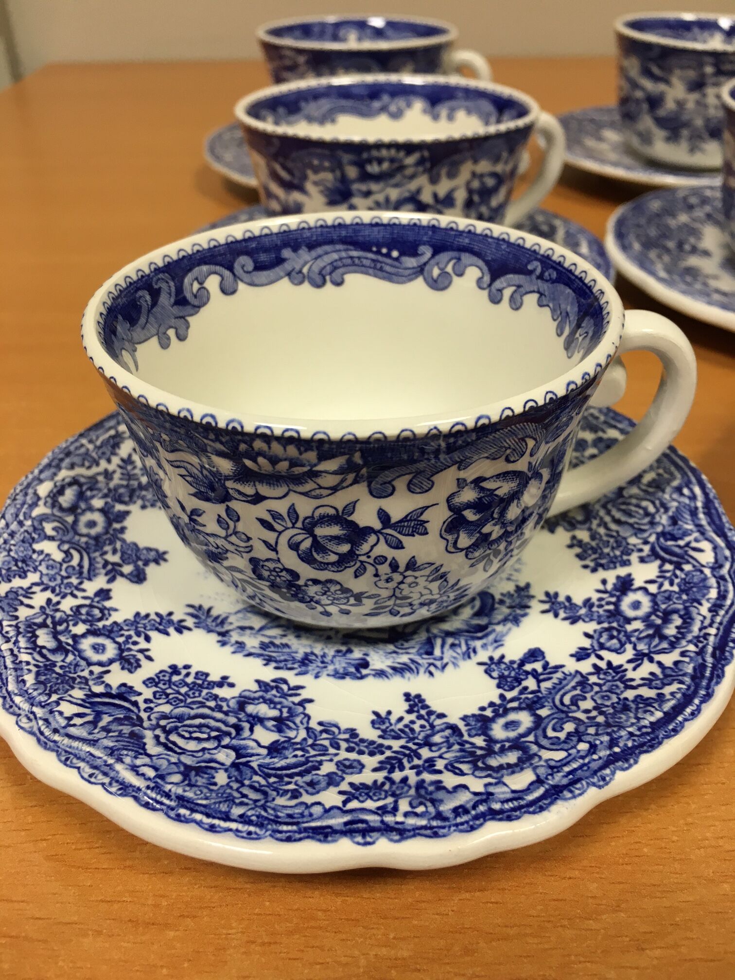 6 cups and under cups Blue Luneville KG