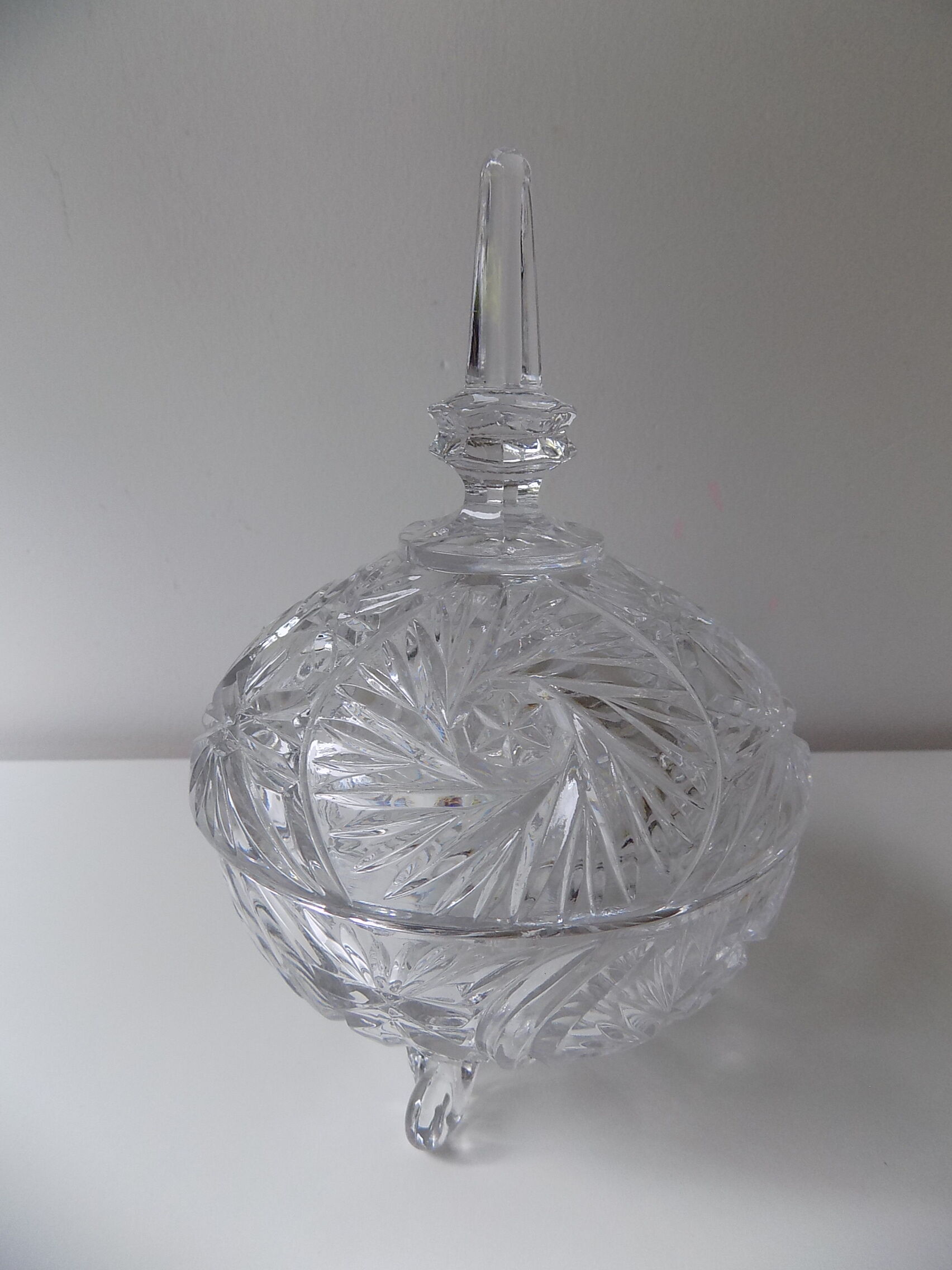 Candy box with crystal lid