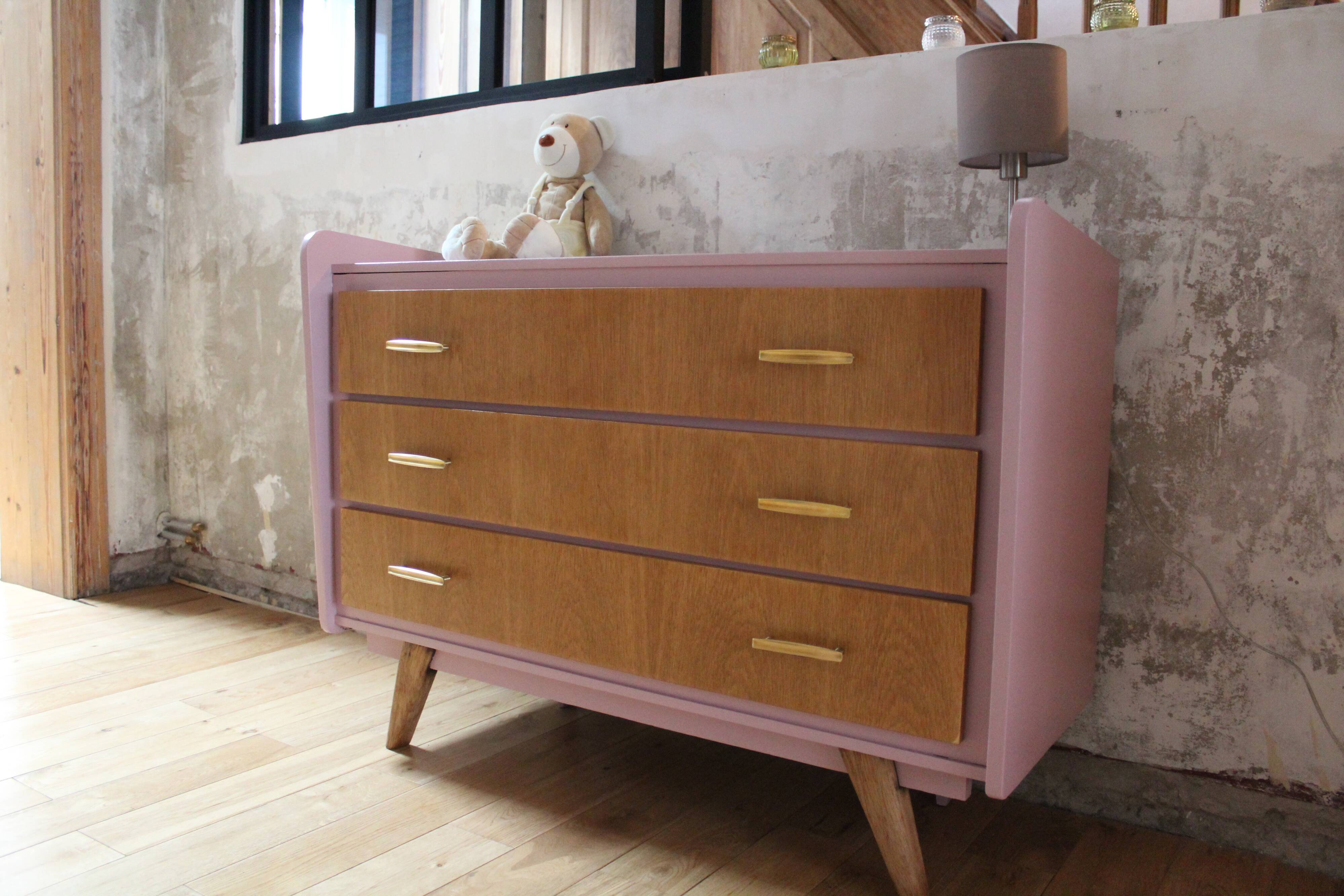 Vintage chest of drawers