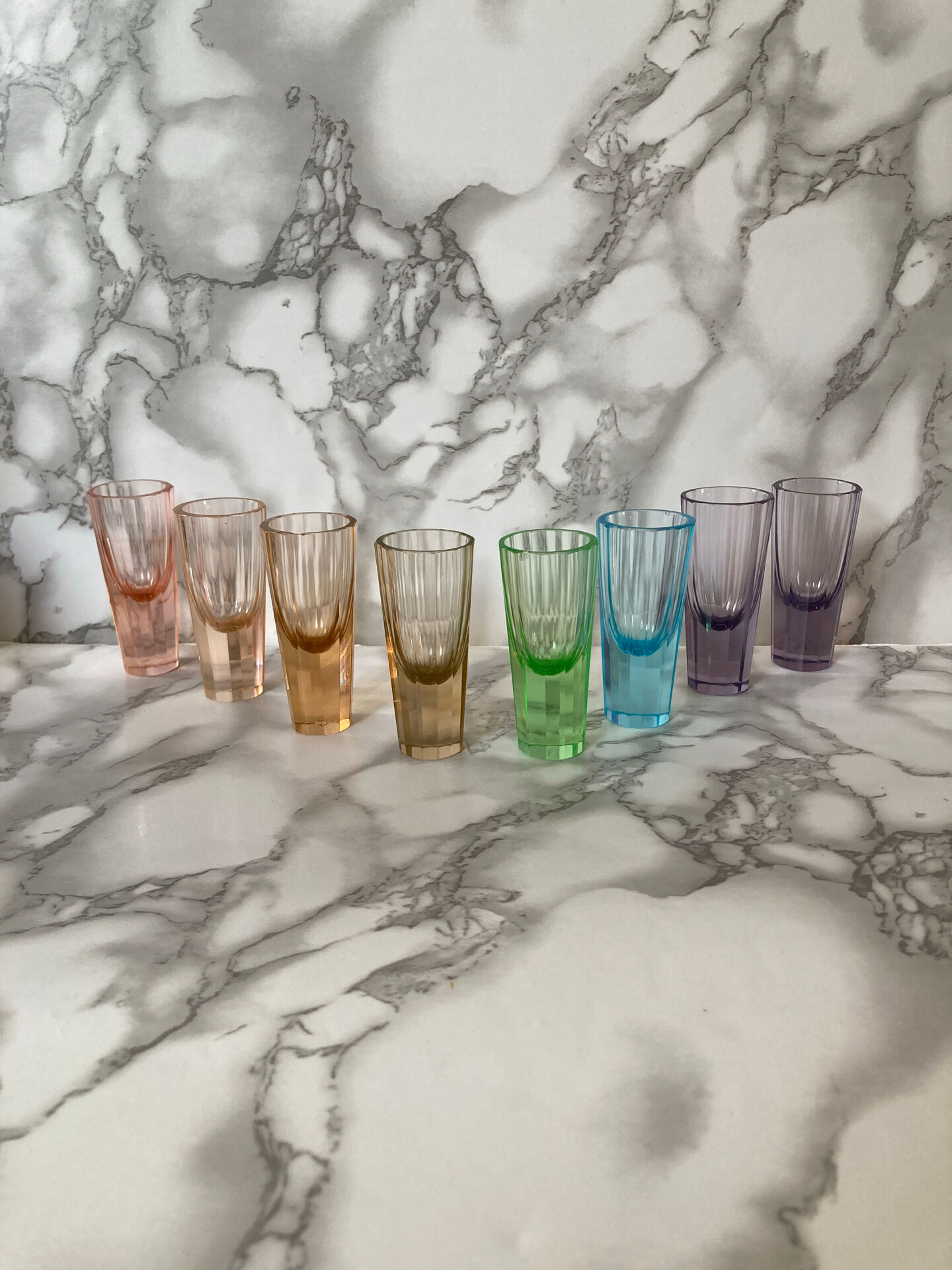 Set of 8 multicoloured liqueur/shooters - Art Deco style (MCM)