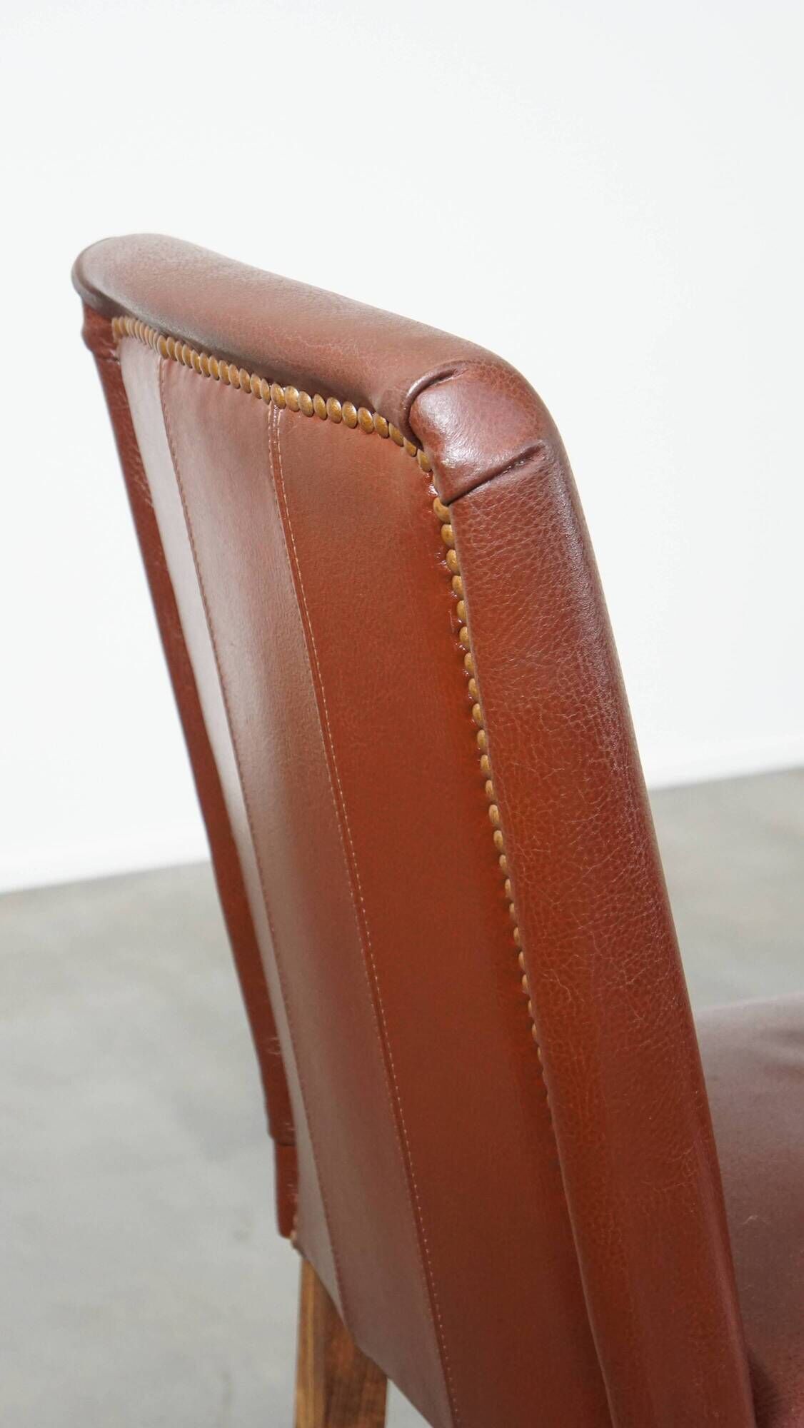 Set of 4 English style dining chairs in cognac-colored leather
