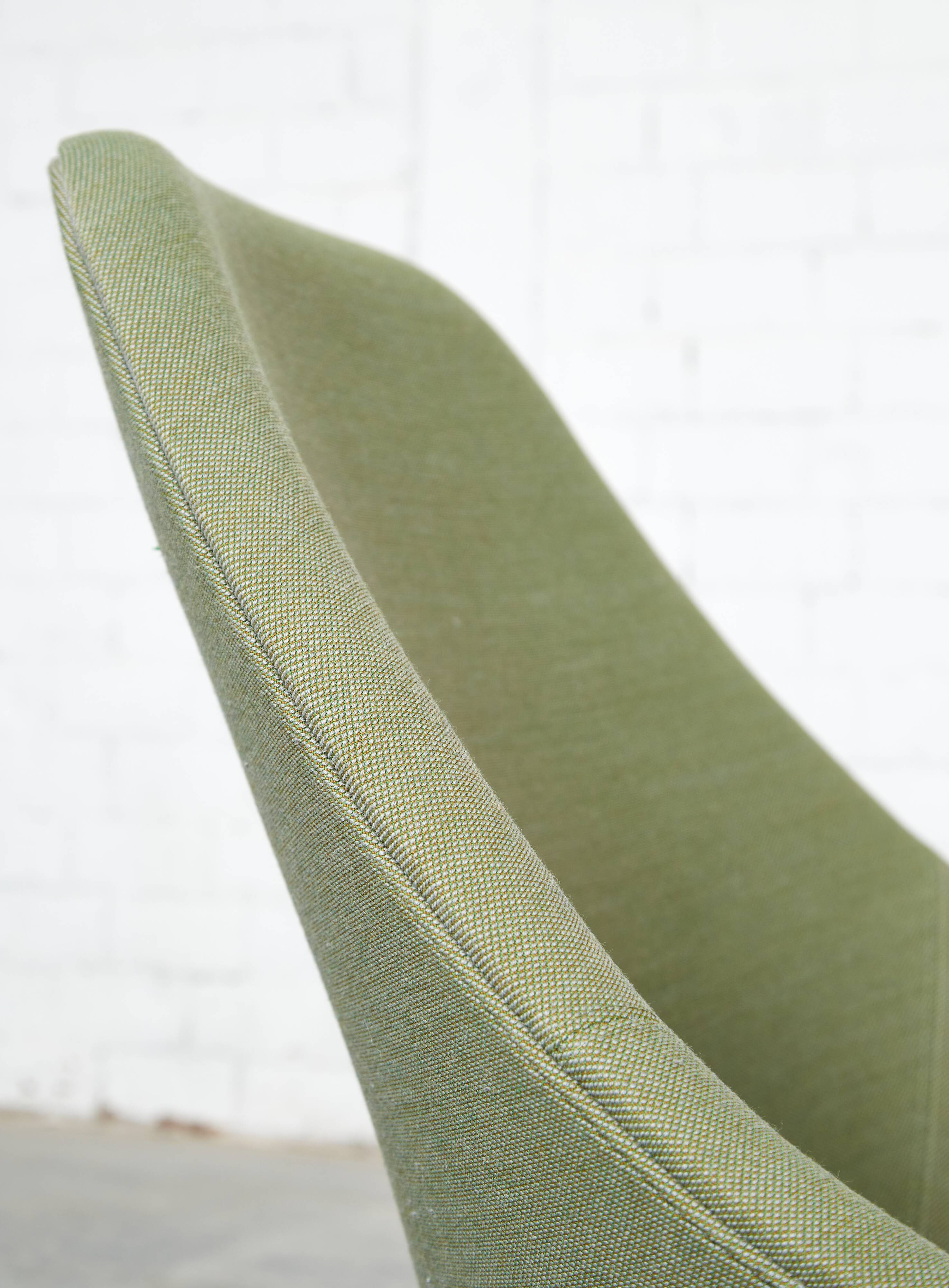 Pair About A Lounge Chair High AAL 91 Lounge Chair