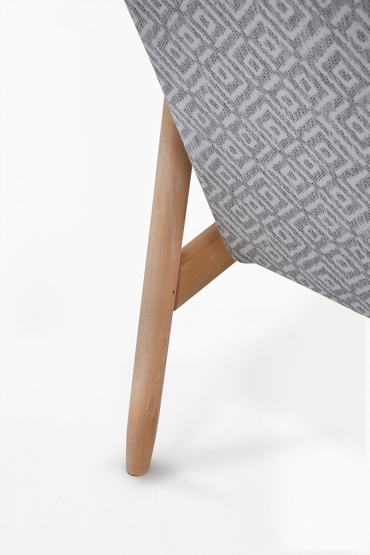 Pair of B-7727 armchairs from the 1970s.