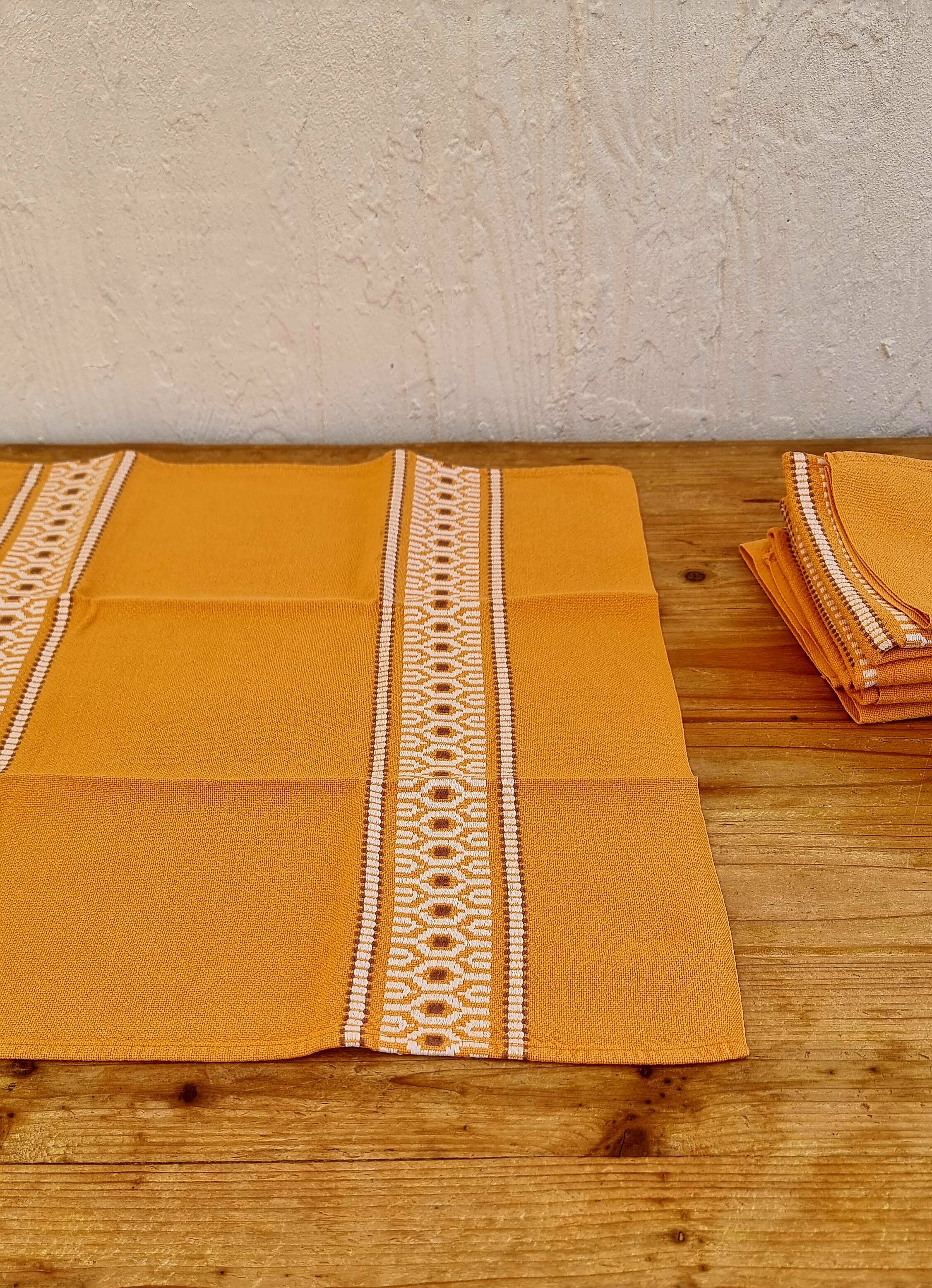 Set of 5 vintage orange napkins