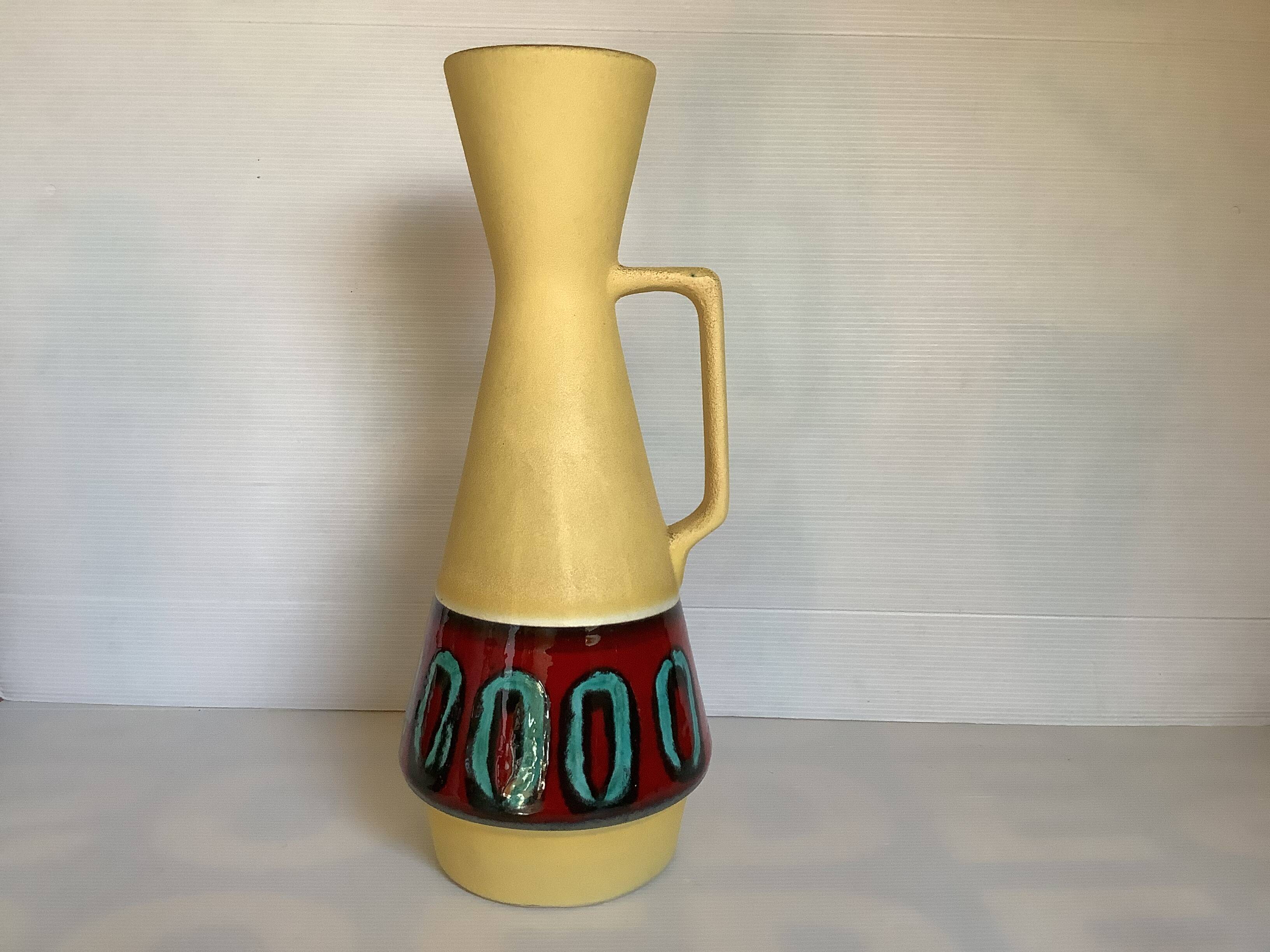 Large diabolo vase W Germany