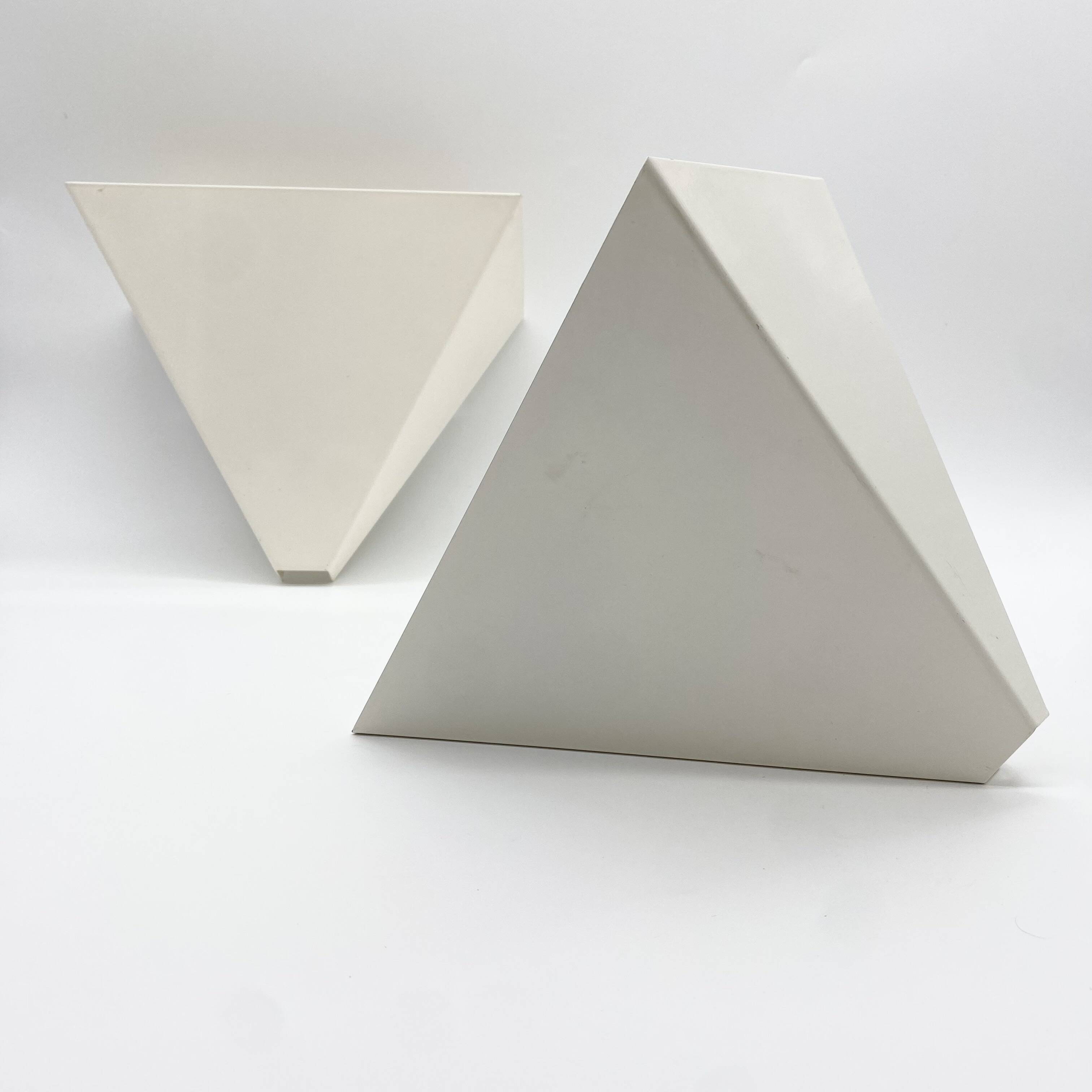 Pair of ikea “v607” wall lamps – 1980s