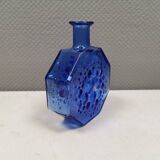 Blue glass vase from Riihimäen Lasi Finland, by Nanny Still.