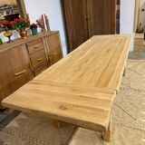 Farm table with extensions