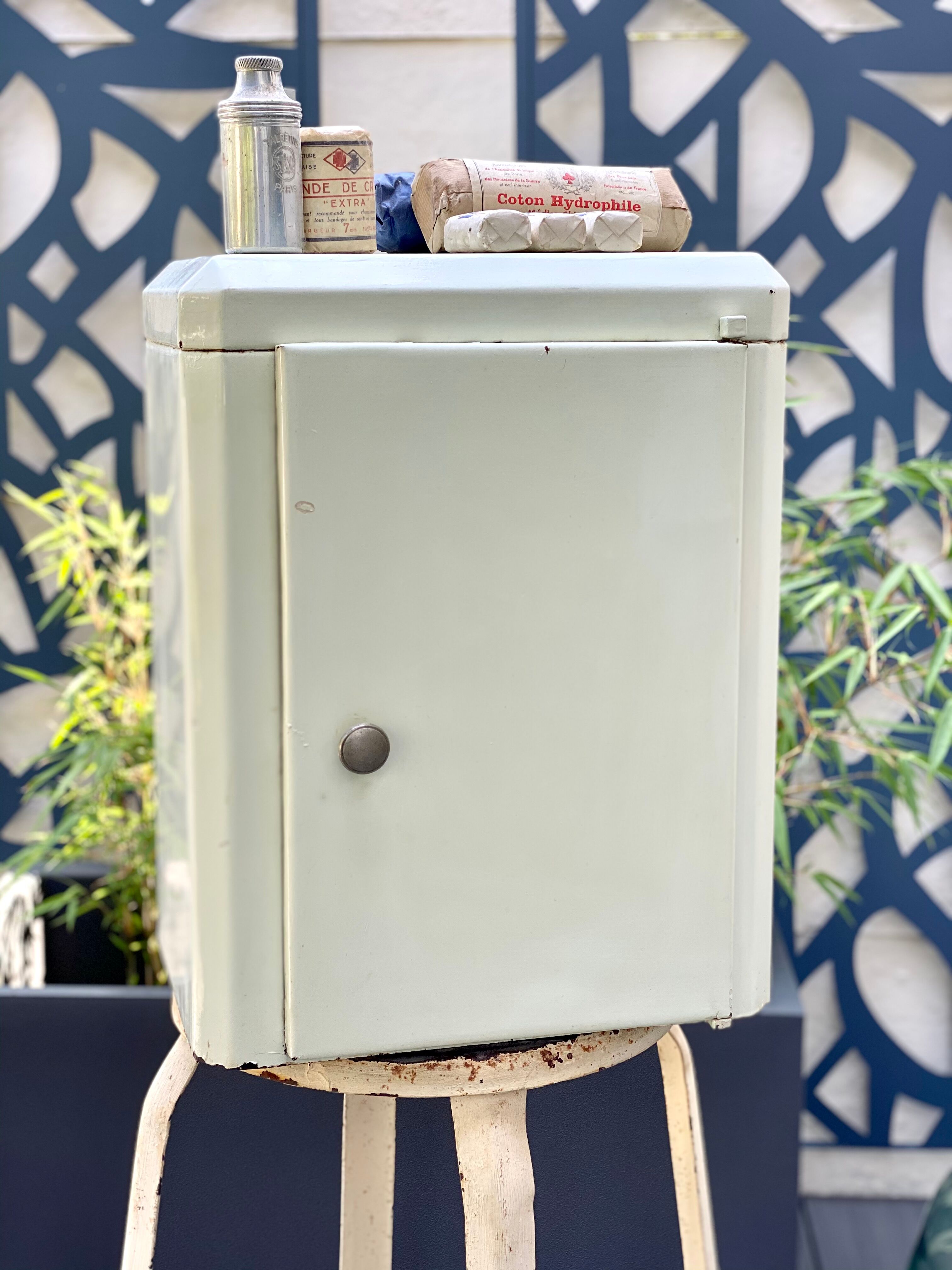 Vintage metal medicine cabinet