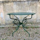 Table de jardin vintage en fer forgé vert