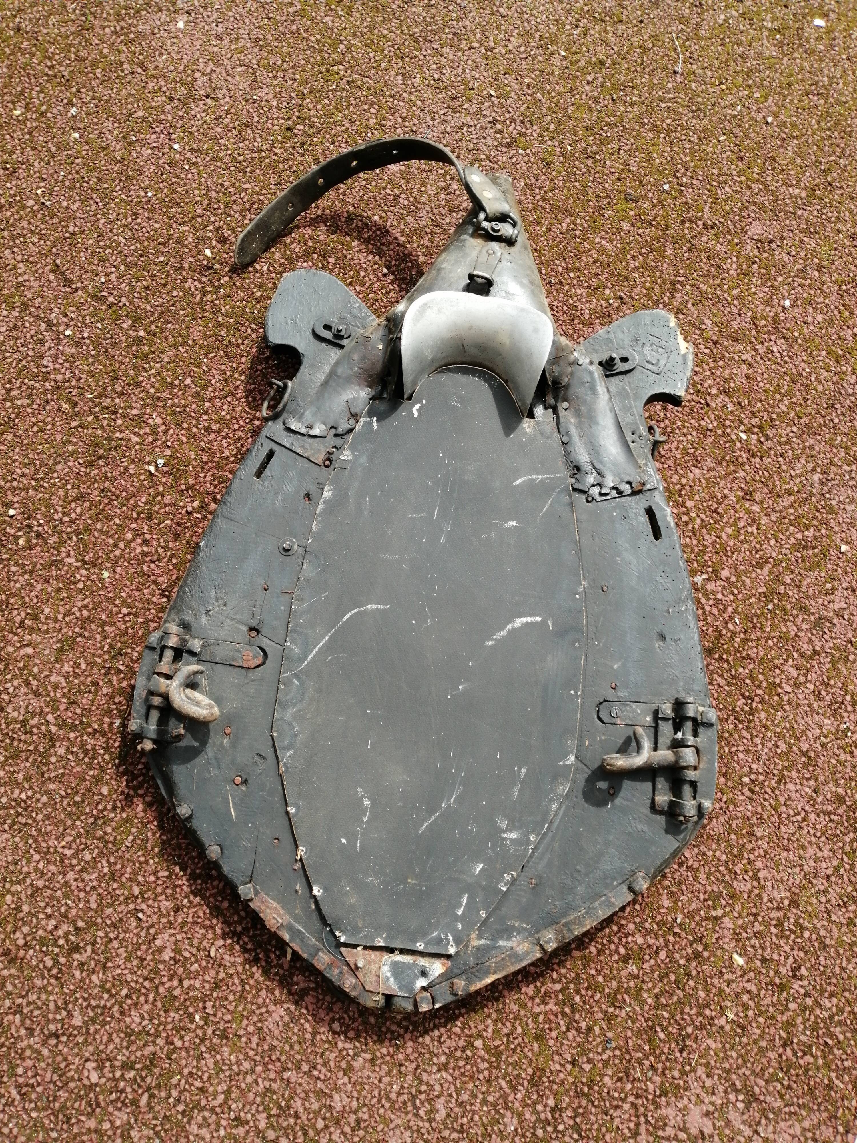 Mirror horse necklace 95x57,5cm