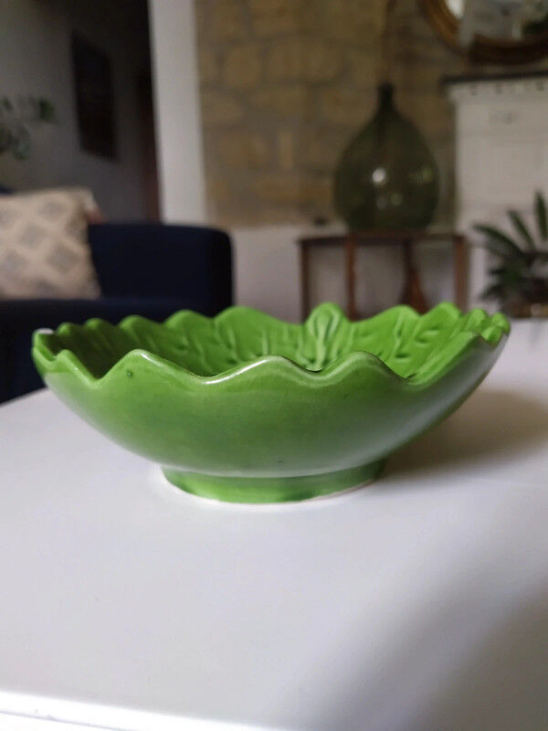 Slurry bowl leaf style