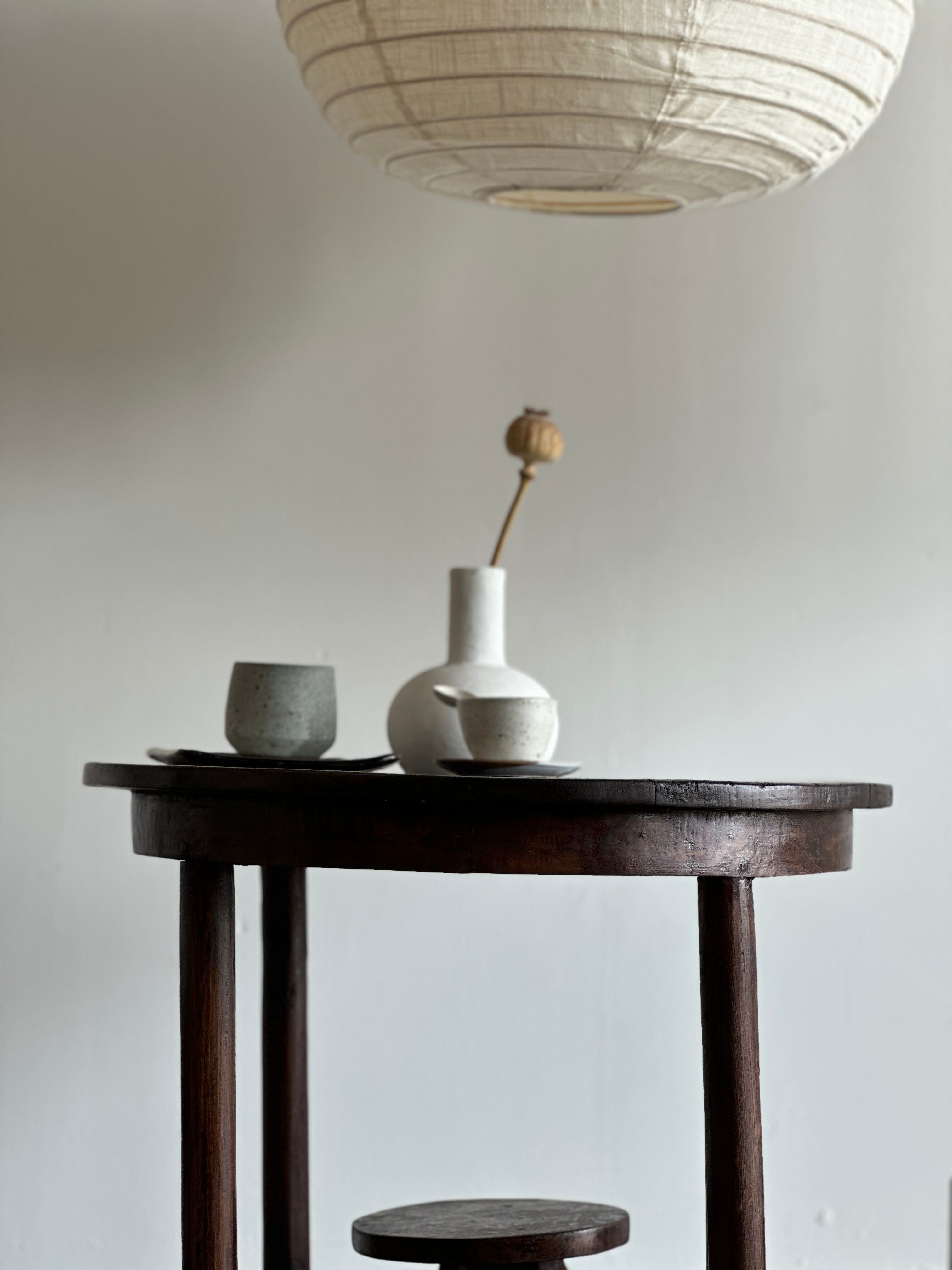 Suspension in rattan and natural japanese linen in the shape of a drop