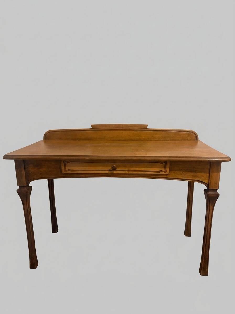 Superb solid wood desk in Louis XV style – Elegant and timeless