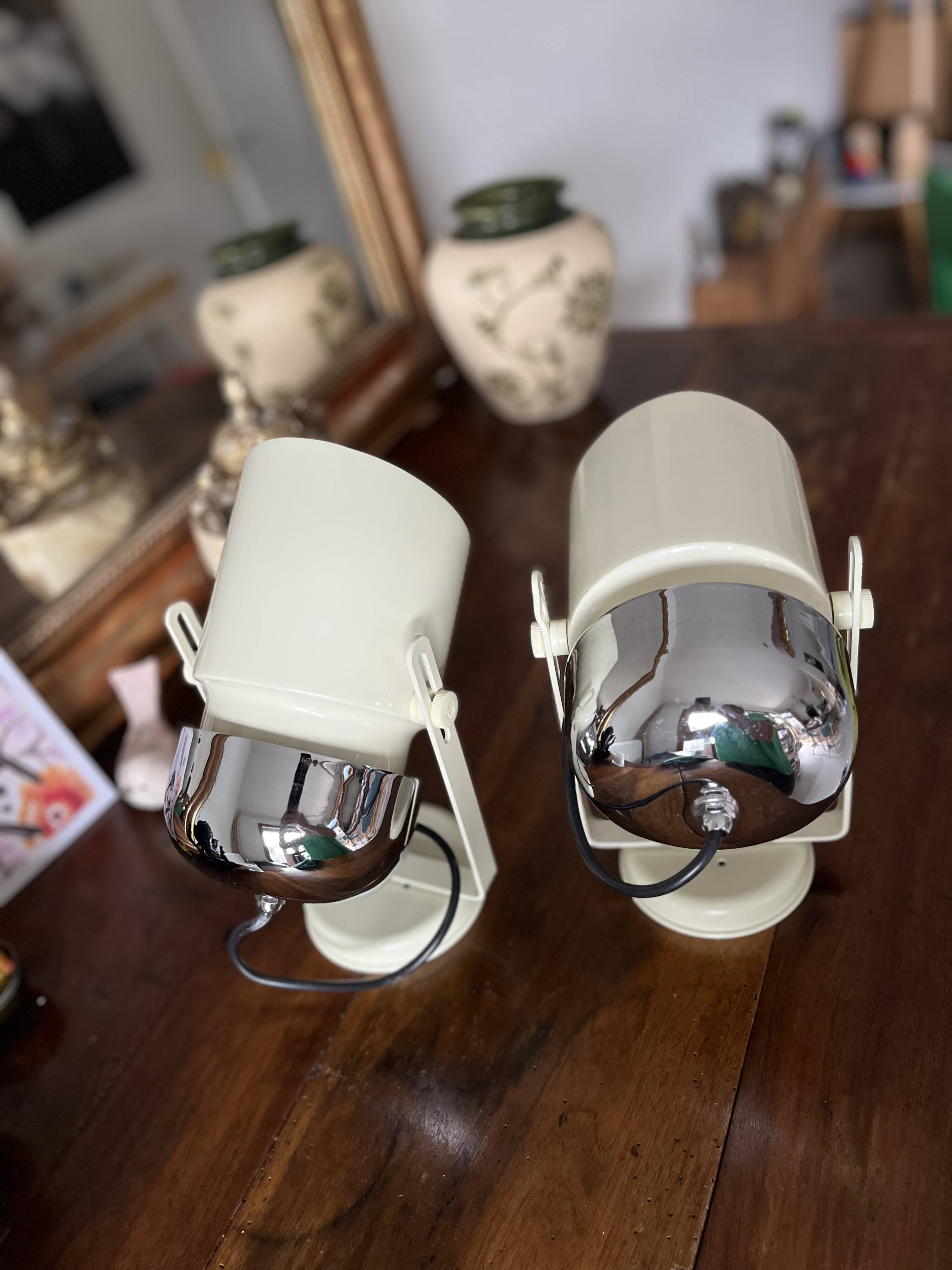 Pair of 2 new "Formas" lamps Vintage Space Age