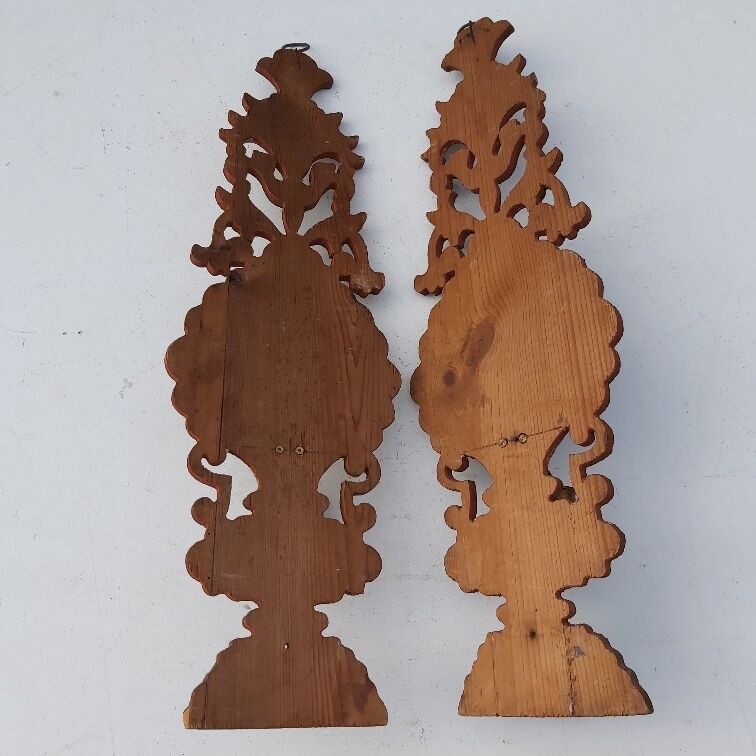 Pair of mountain appliques Savoy vintage painted wood