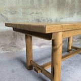 Table vintage en bois massif