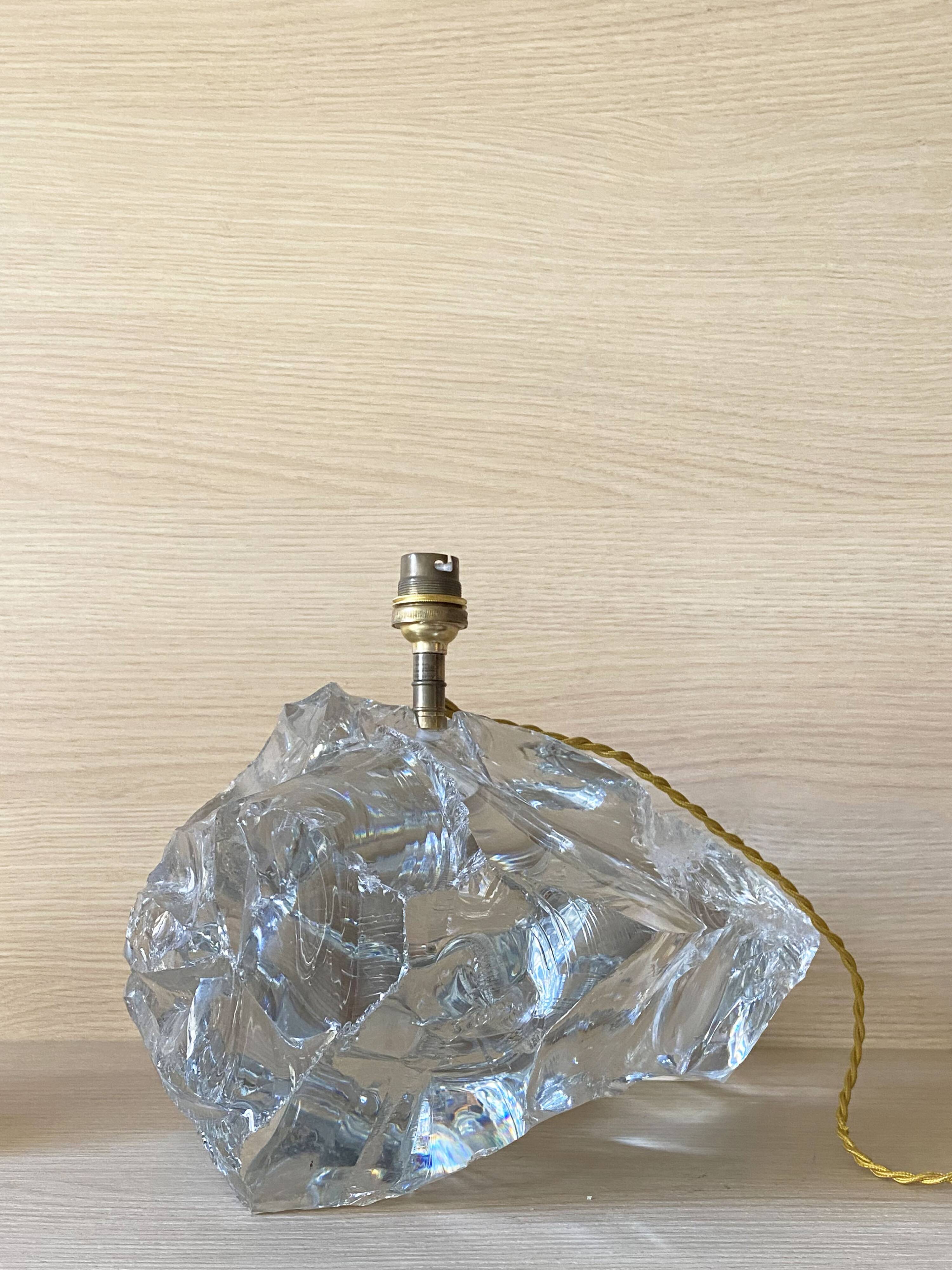 Art Deco lamp in crystal block, in the style of Jean-Michel Frank, 1930.