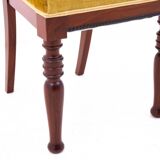 Table with four chairs from the early 20th century