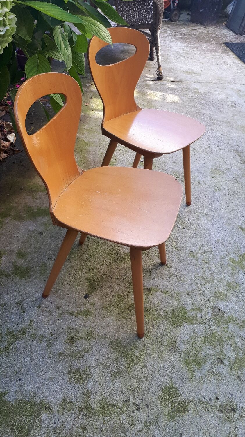 Pair of Ant chairs by Baumann