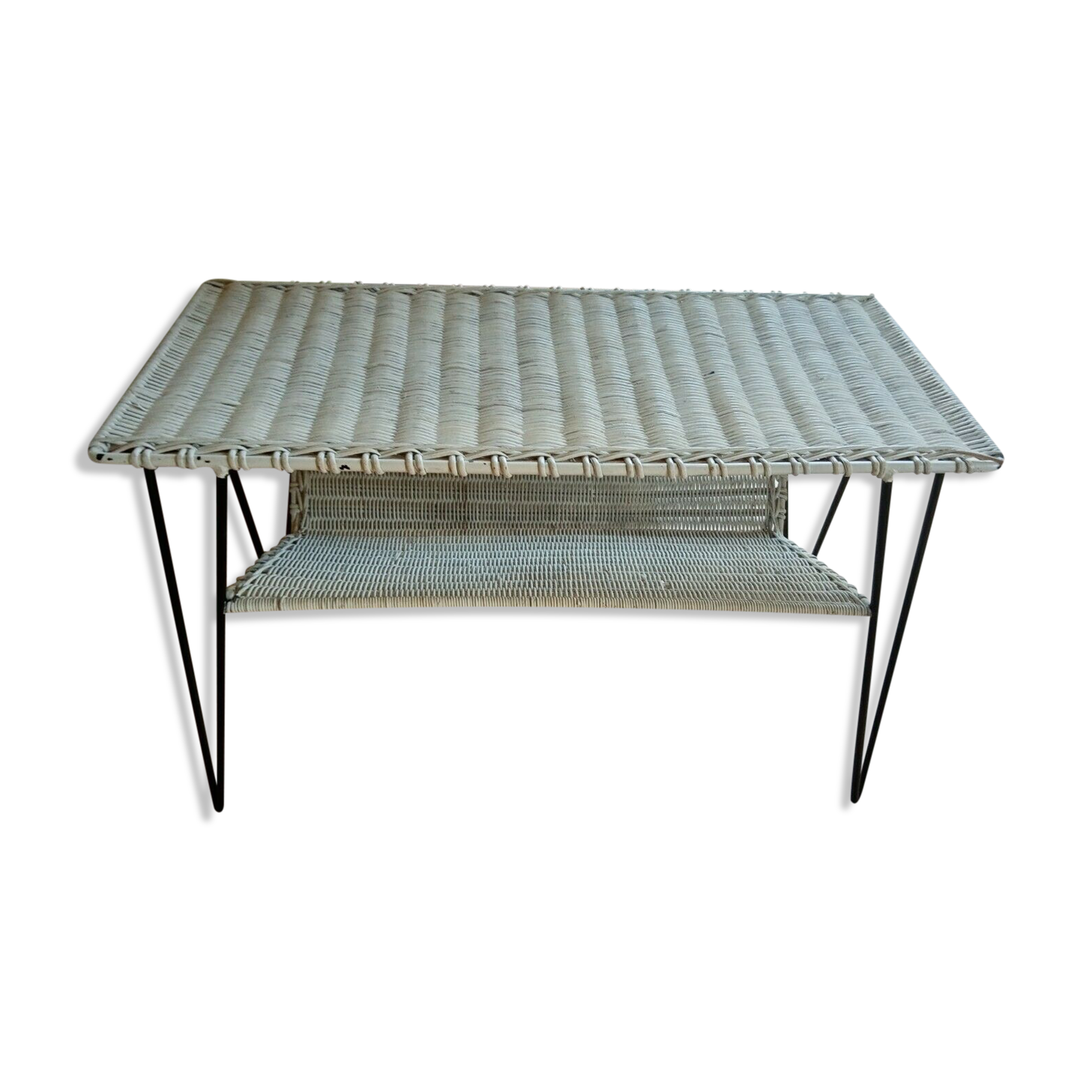 Metal painted rattan coffee table 37 X 76 height 49 cm