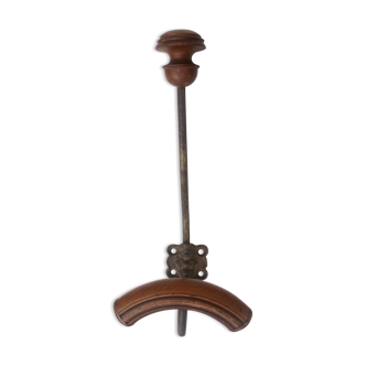 Patère porte manteau et chapeau