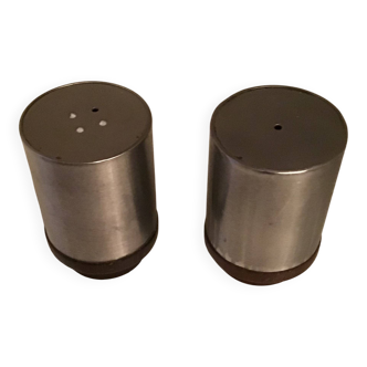 Salt and pepper, 1960s style