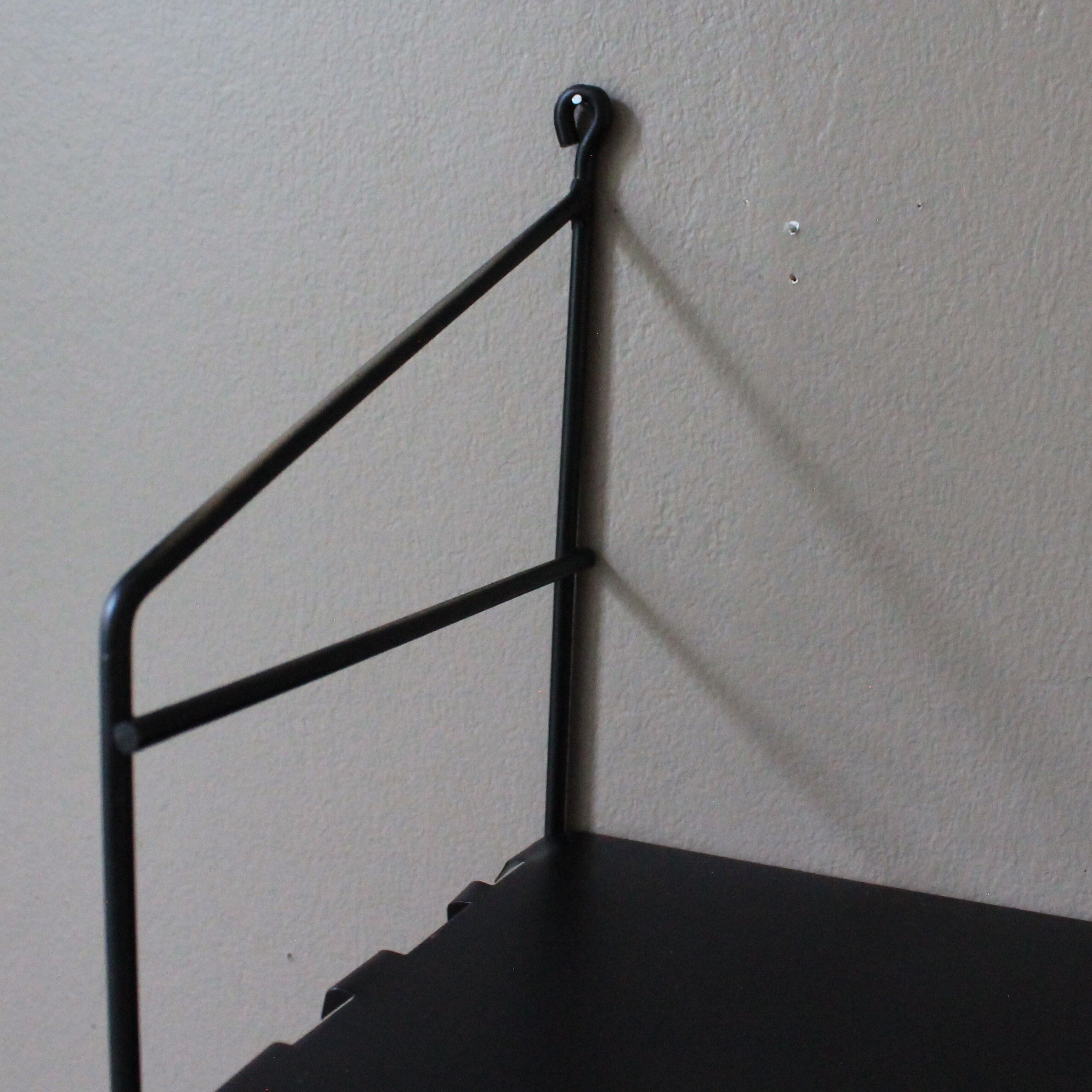 Vintage floor 'string'