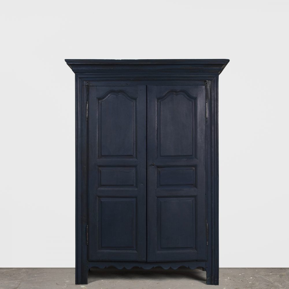 Indigo armoire