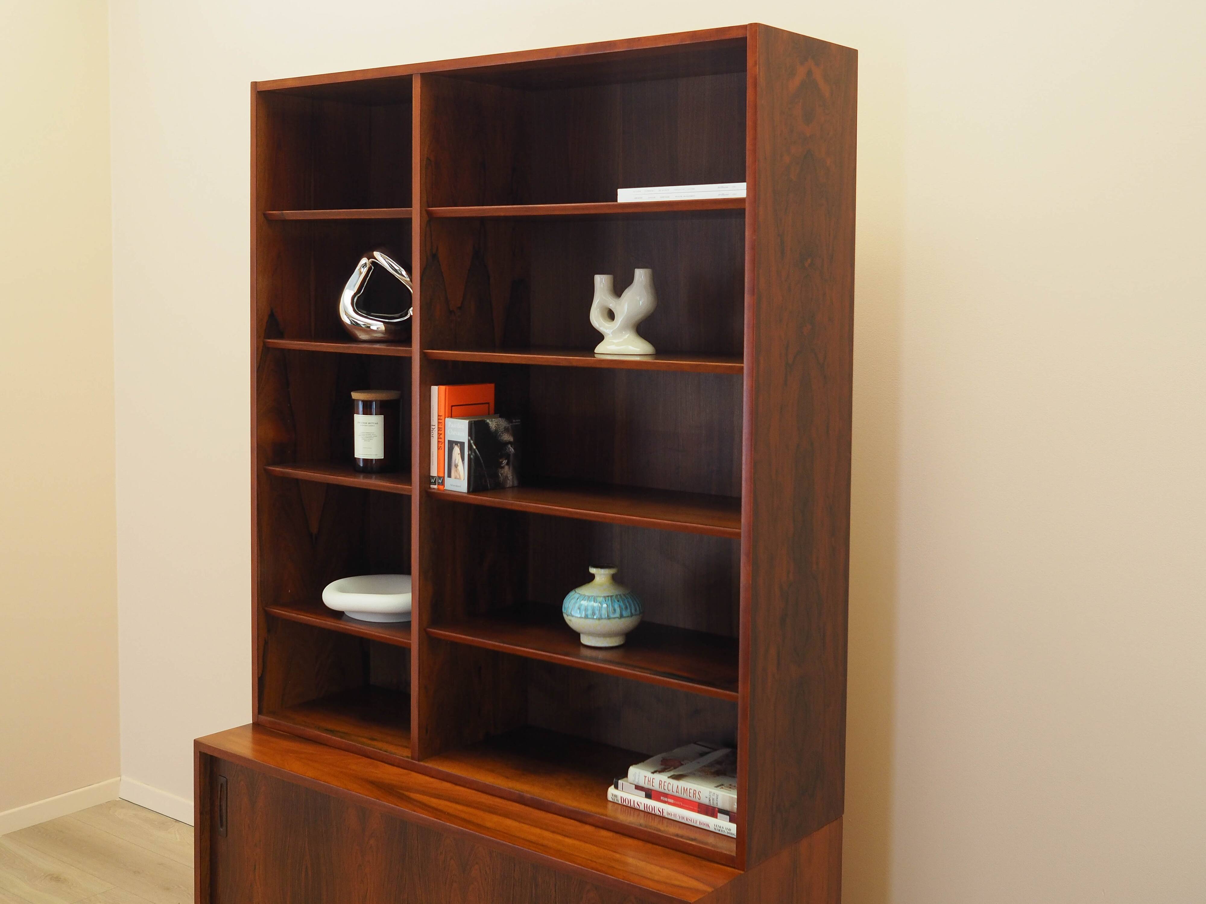 Rosewood bookcase, Danish design, 1970s, manufactured by Hundevad