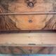 Commode en ronce de noyer