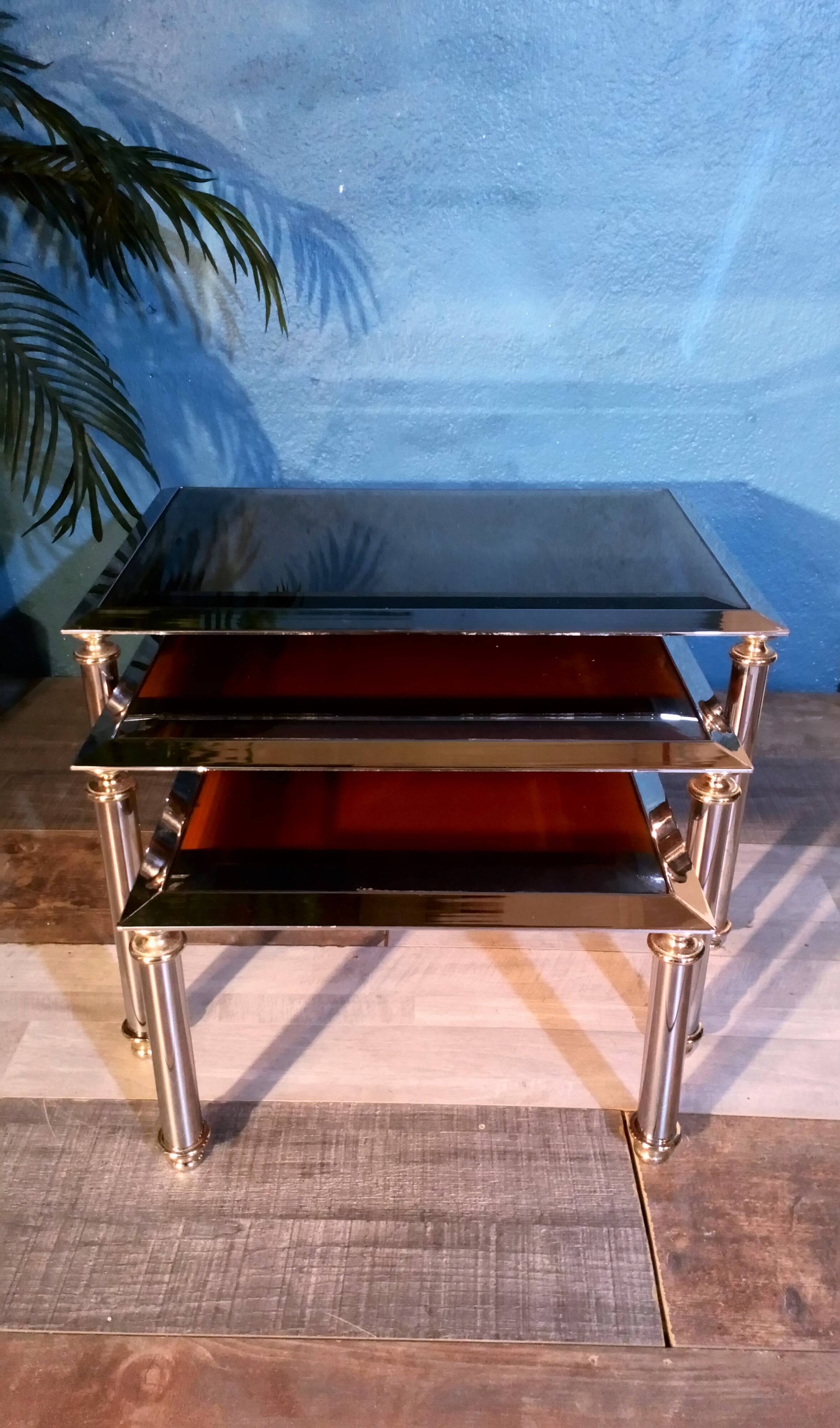 Tables gigognes 1970s