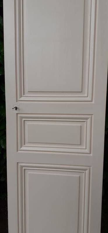 Pair of old cupboard doors h200x60cm each
