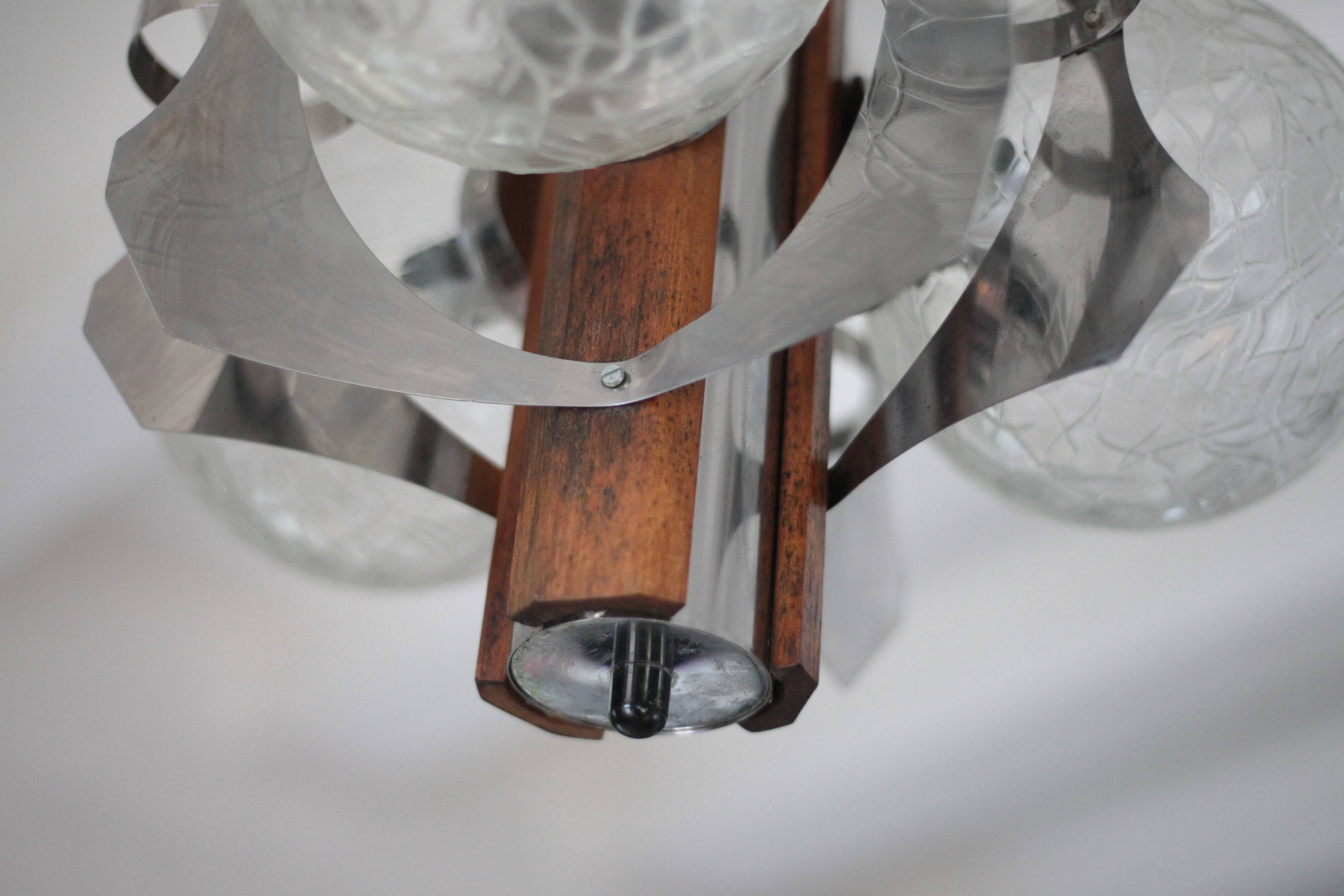 Space Age metal and wood pendant light, 3-globe chandelier, Sputnik chandelier, lamp