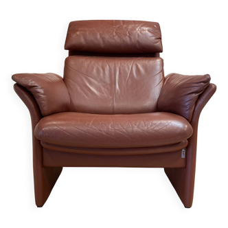 "Erpo" designer high leather armchair.