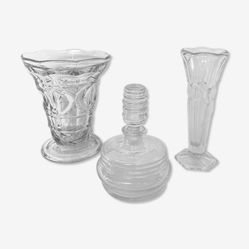 Lot vases