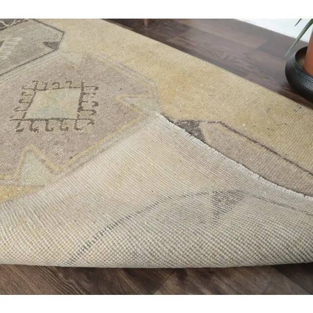 1970s Turkish Hand-Knotted Runner Rug 90x298