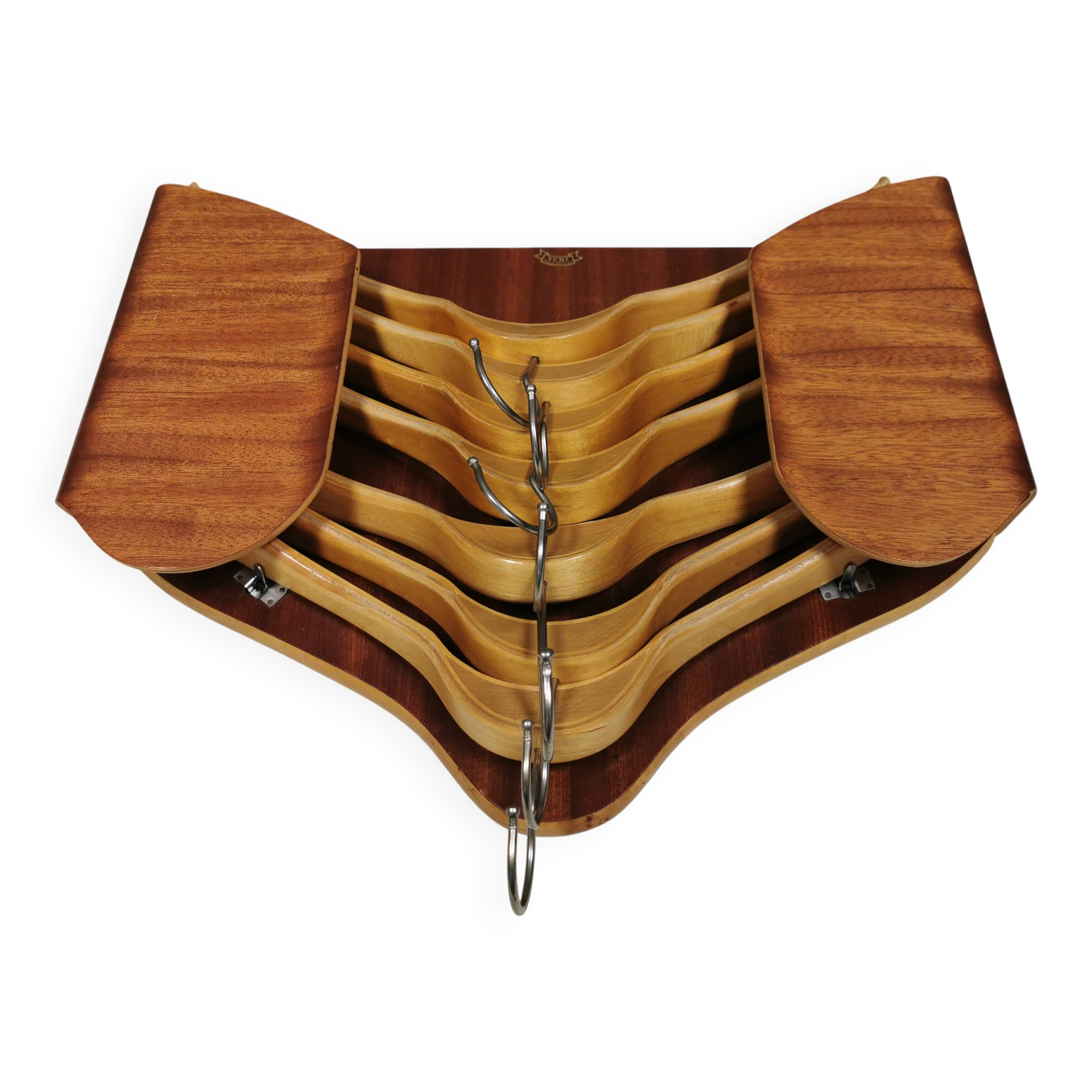 Very beautiful vintage hanger holder, including 7 matching hangers.