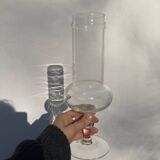 Vase sur pied en verre transparent