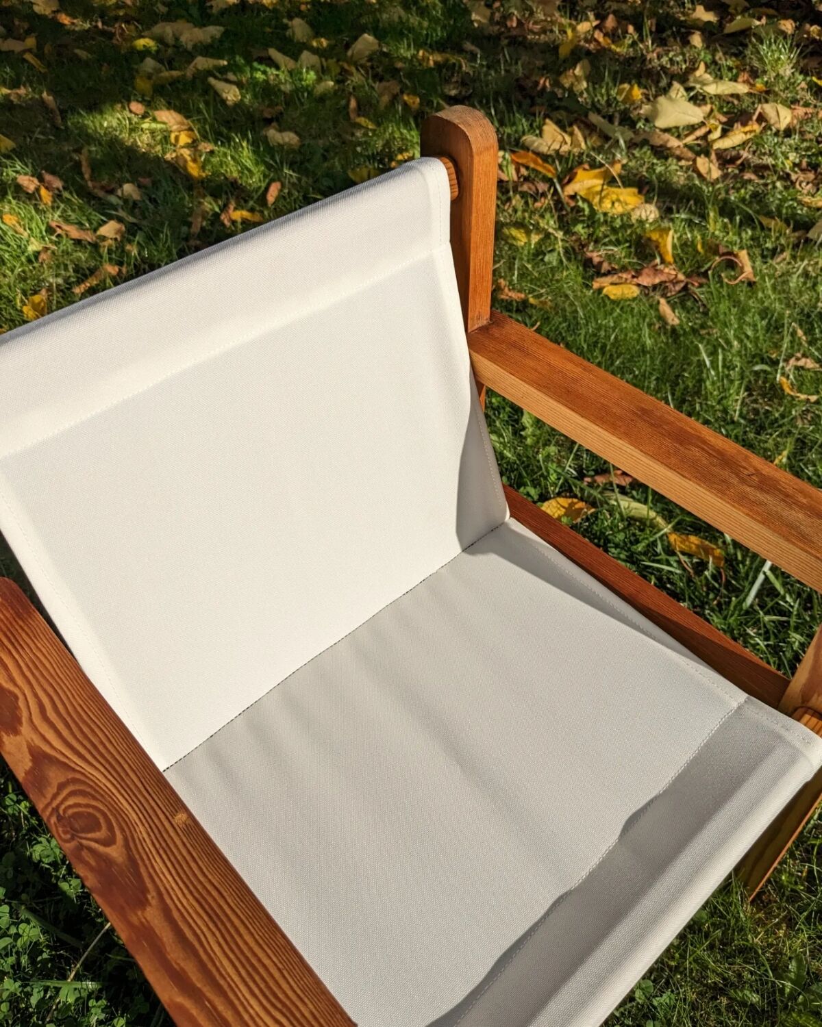 Pine chair for children