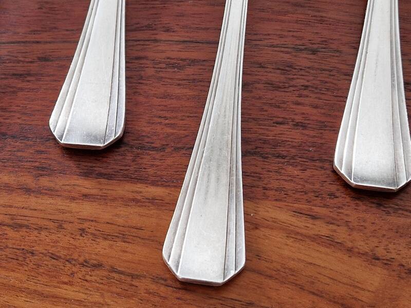 Christofle - Set of 12 Boréal pattern silver-plated table forks