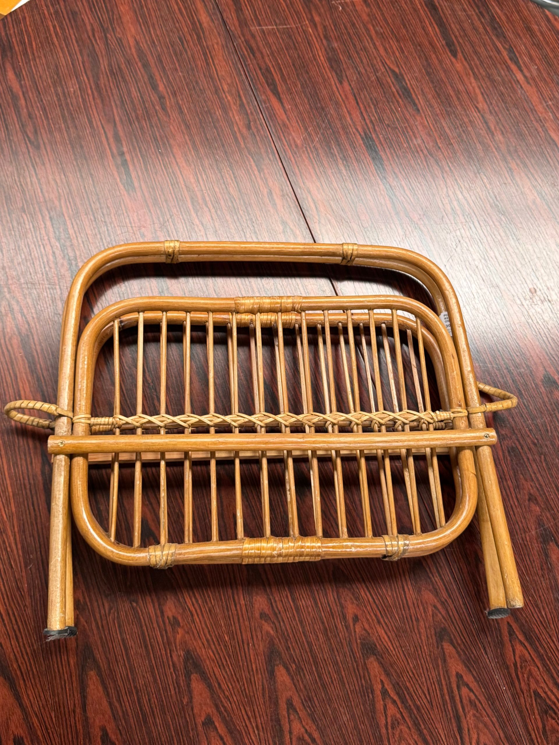 Wicker magazine rack